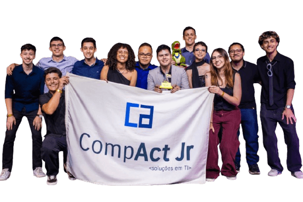 Equipe da CompAct Jr segurando a bandeira